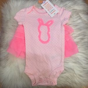 Carter’s super cute two piece set.